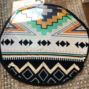 The Beach People Round 60” Cotton Beach Towel